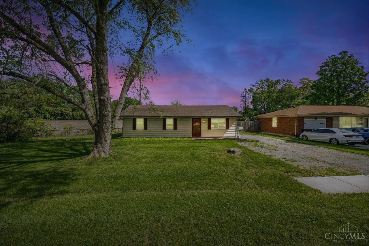 2815 Wildwood Road, Middletown, Ohio image 1