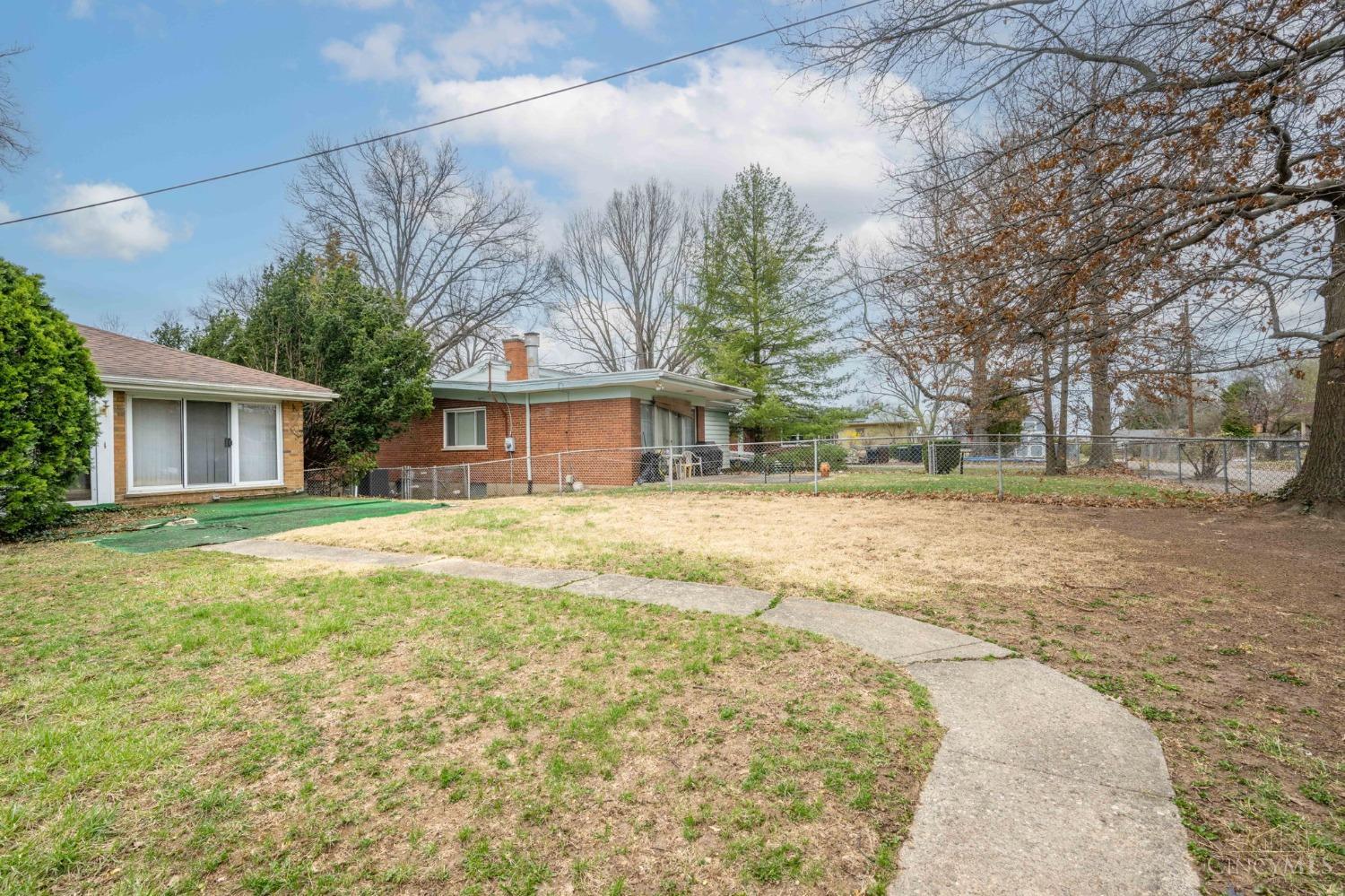 6770 Elbrook Avenue, Amberley, Ohio image 30