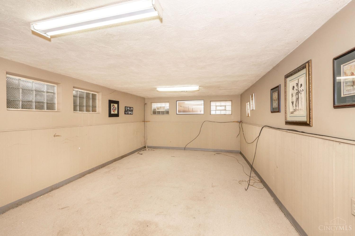 6770 Elbrook Avenue, Amberley, Ohio image 25