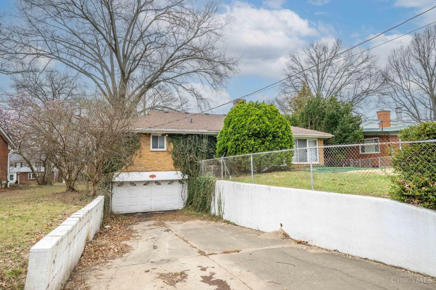 6770 Elbrook Avenue, Amberley, Ohio image 31