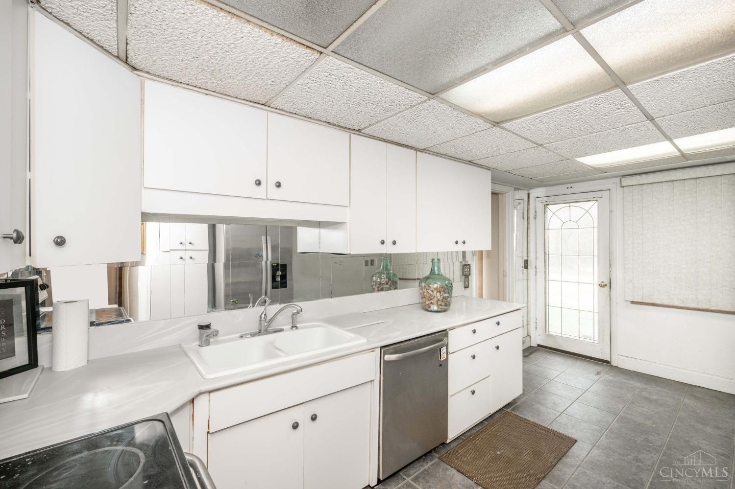 6770 Elbrook Avenue, Amberley, Ohio image 16