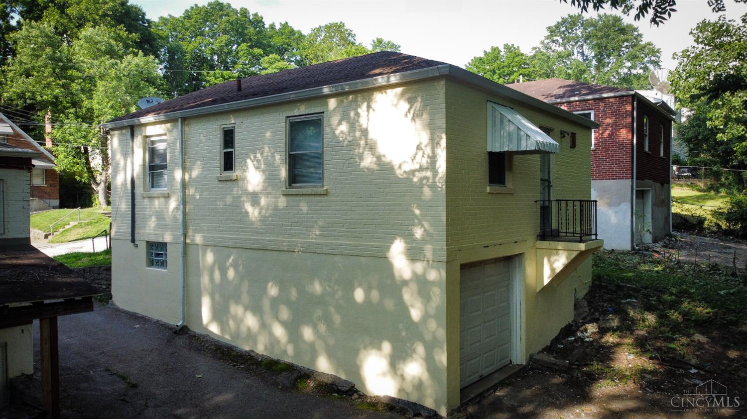 Cincinnati, Ohio 45205, United States, 2 Bedrooms Bedrooms, ,1 BathroomBathrooms,Residential,Active,152684