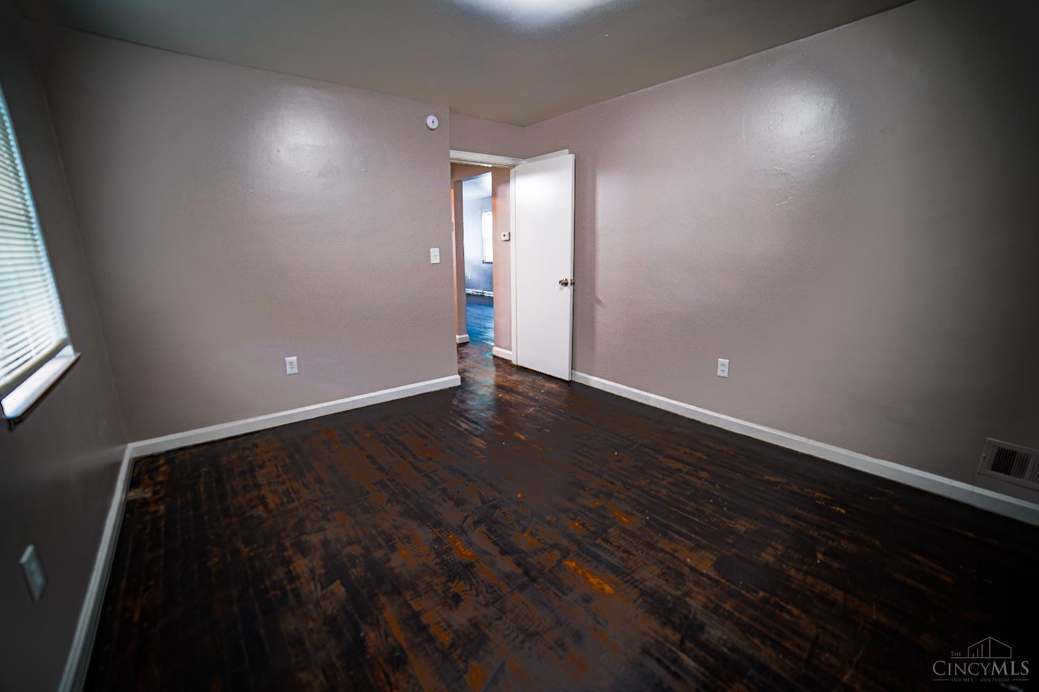 Cincinnati, Ohio 45205, United States, 2 Bedrooms Bedrooms, ,1 BathroomBathrooms,Residential,Active,152684