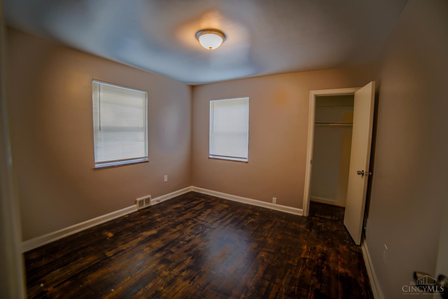 Cincinnati, Ohio 45205, United States, 2 Bedrooms Bedrooms, ,1 BathroomBathrooms,Residential,Active,152684