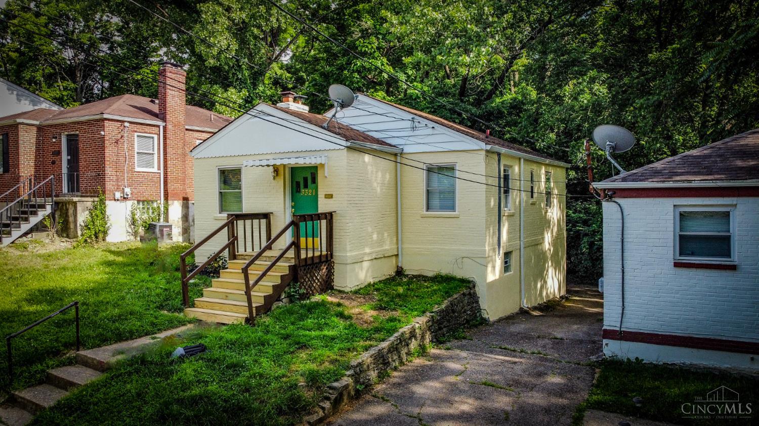 Cincinnati, Ohio 45205, United States, 2 Bedrooms Bedrooms, ,1 BathroomBathrooms,Residential,Active,152684