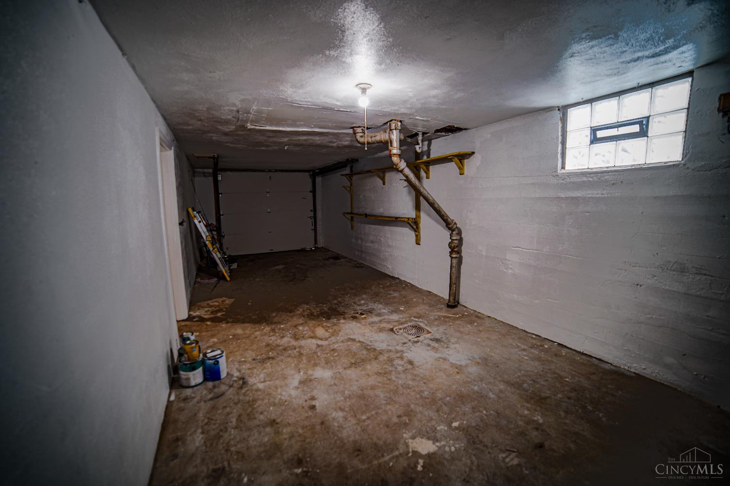 Cincinnati, Ohio 45205, United States, 2 Bedrooms Bedrooms, ,1 BathroomBathrooms,Residential,Active,152684