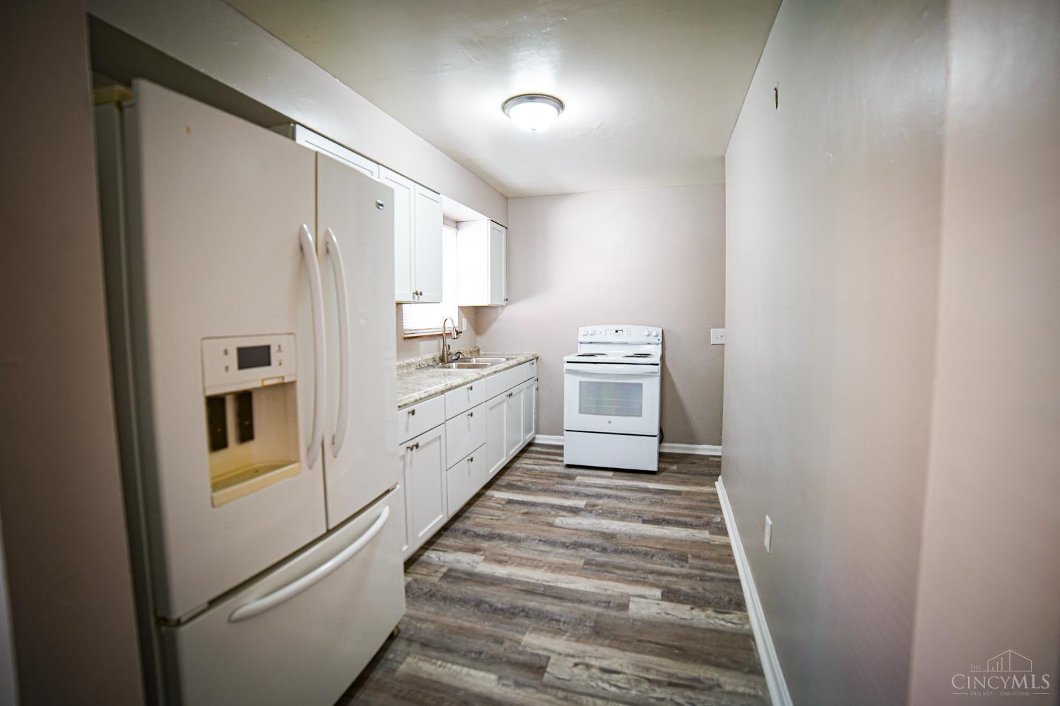 Cincinnati, Ohio 45205, United States, 2 Bedrooms Bedrooms, ,1 BathroomBathrooms,Residential,Active,152684