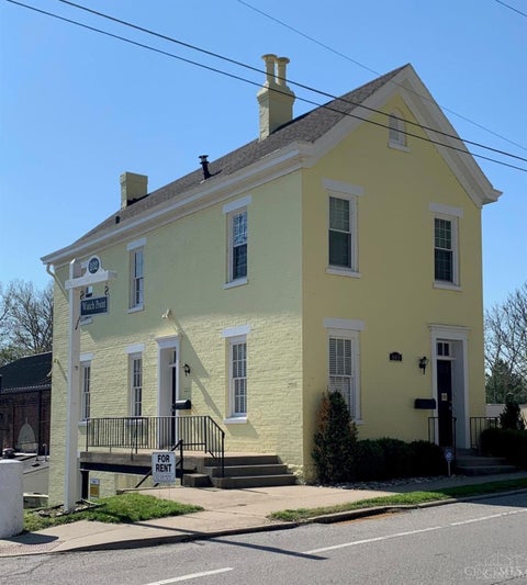 Photo of 102 Wooster Pike, Milford, OH 45150 (MLS # 1885618)