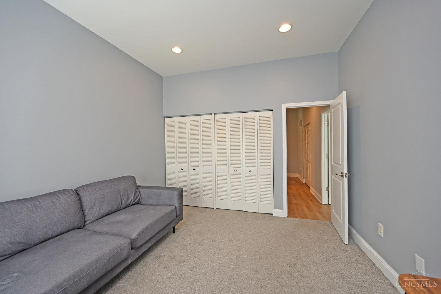 2320 Dana Avenue, Cincinnati, Ohio image 26