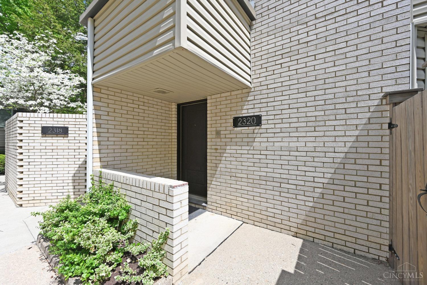 2320 Dana Avenue, Cincinnati, Ohio image 3
