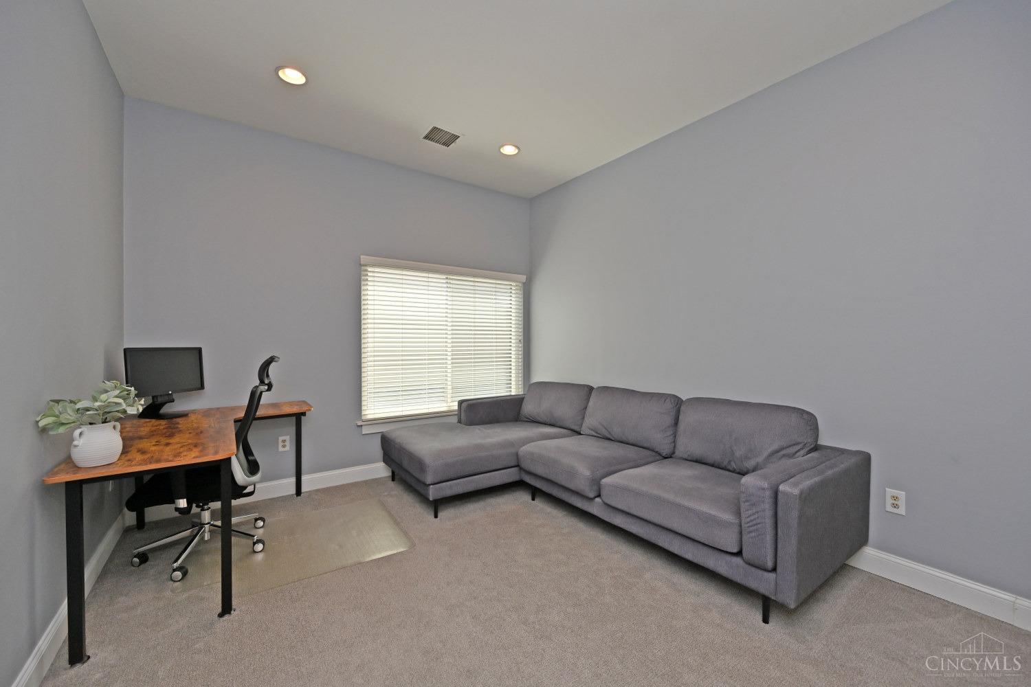 2320 Dana Avenue, Cincinnati, Ohio image 24