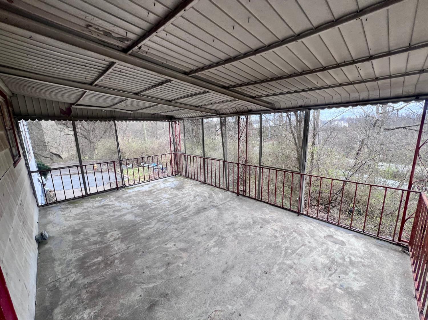 3162 Sunshine Avenue, Cincinnati, Ohio image 15
