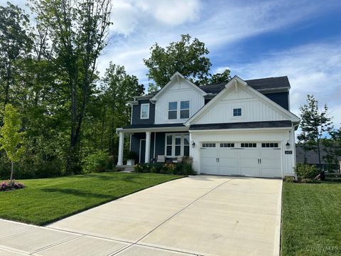 Photo of 4420 Ashkirk Way, Batavia Township, OH 45103 (MLS # 1880226)