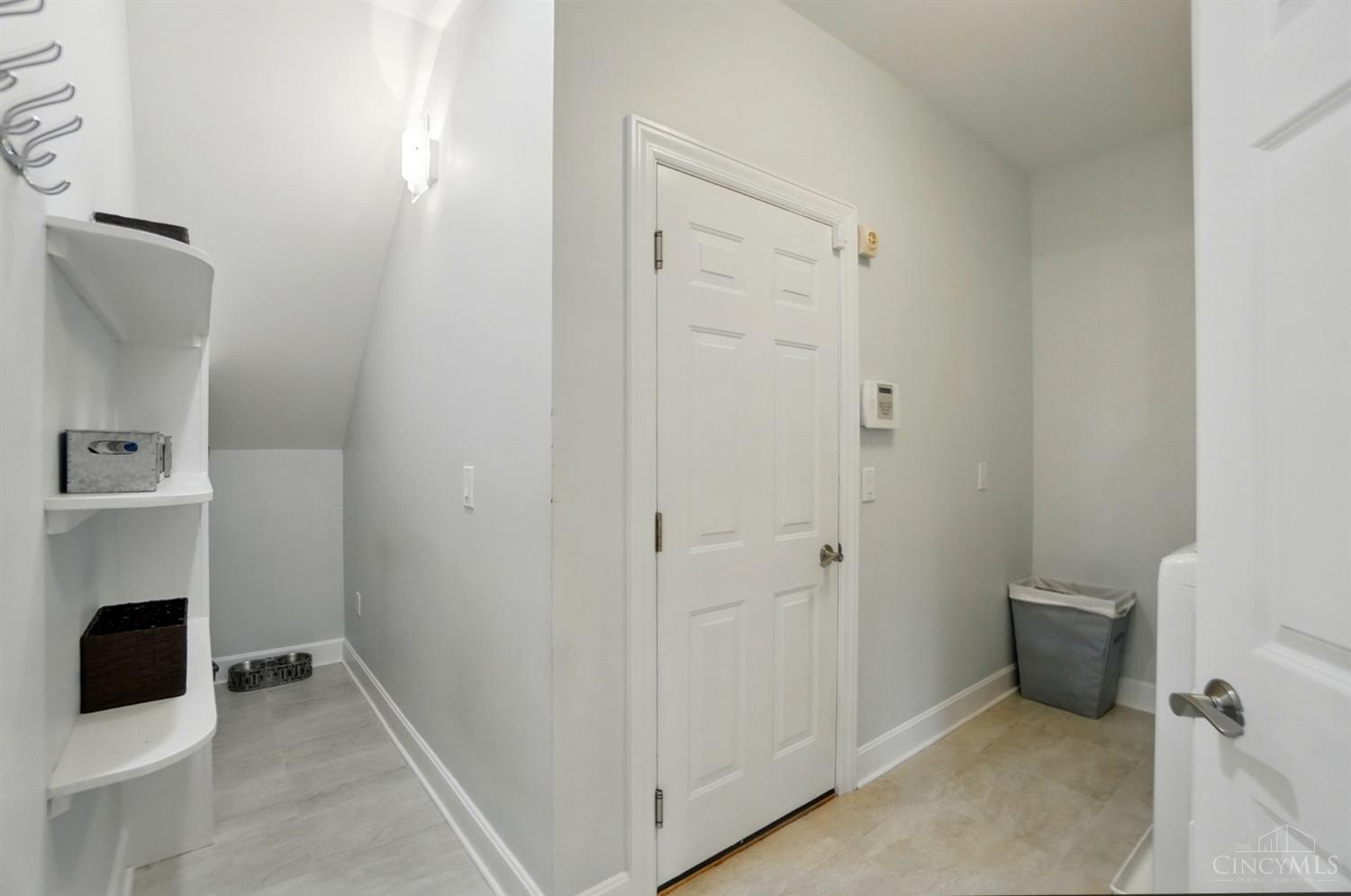 11185 Woodlands Way, Blue Ash, Ohio image 18