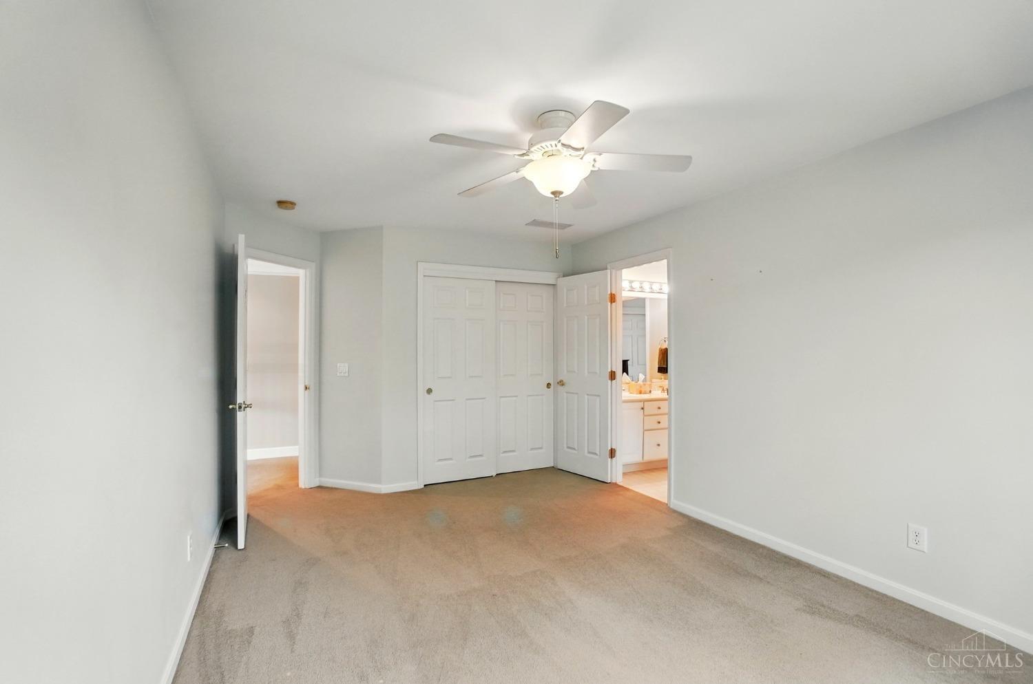 11185 Woodlands Way, Blue Ash, Ohio image 39