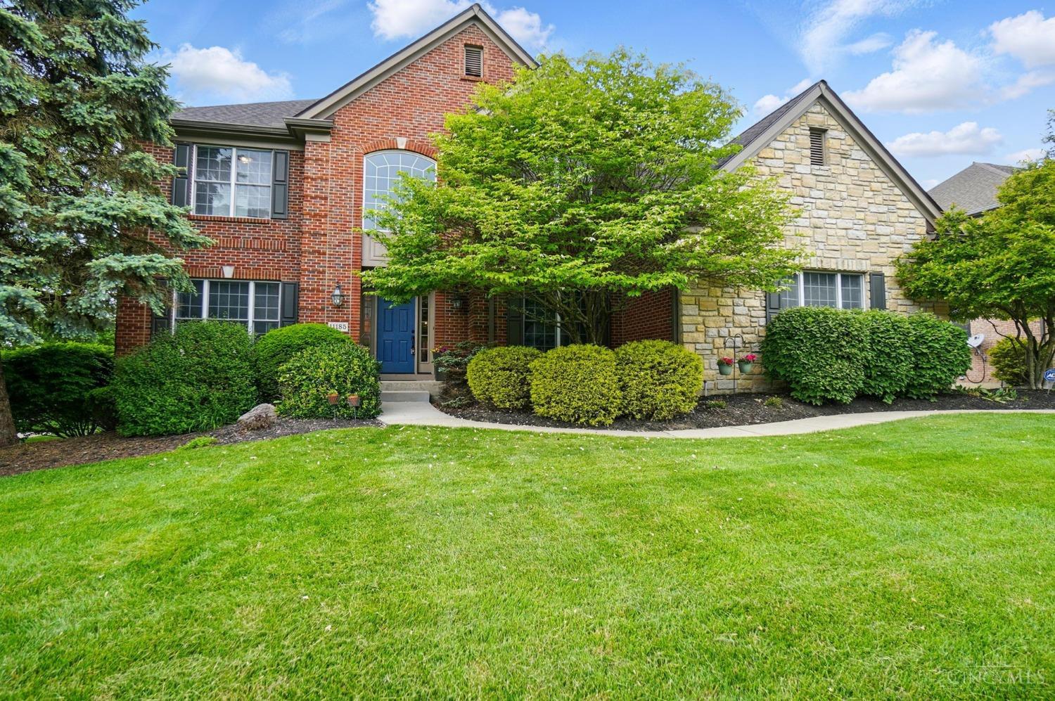 11185 Woodlands Way, Blue Ash, Ohio image 1