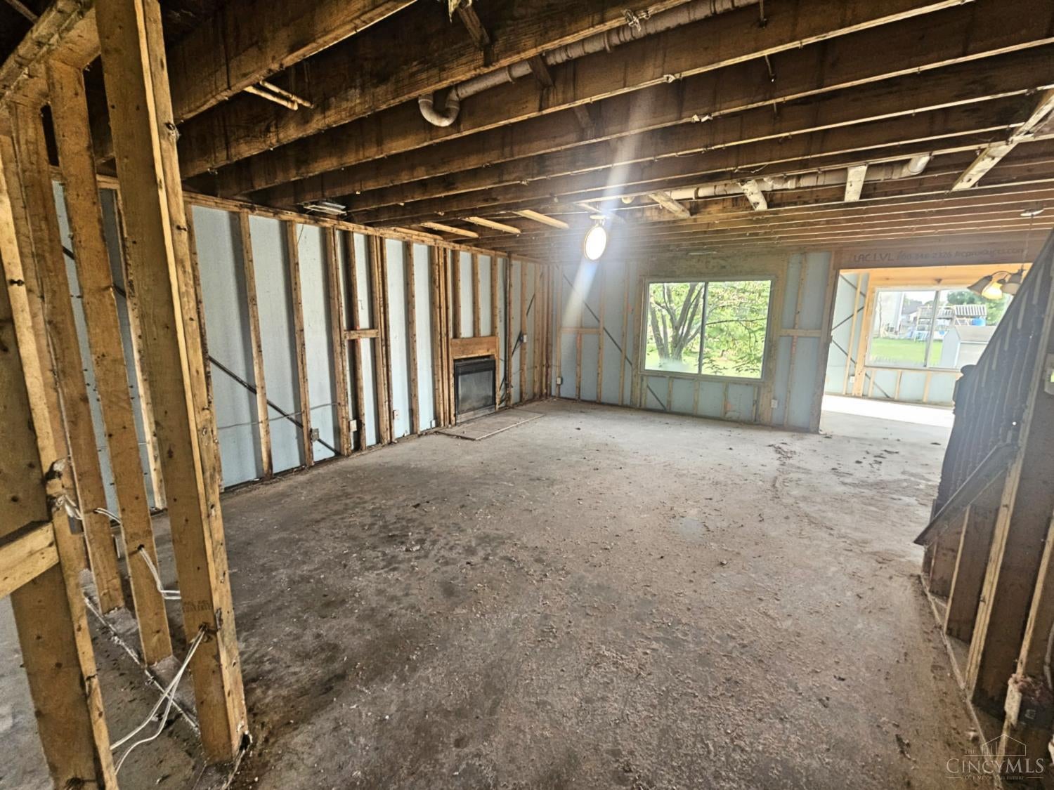 8657 Plum Creek Court