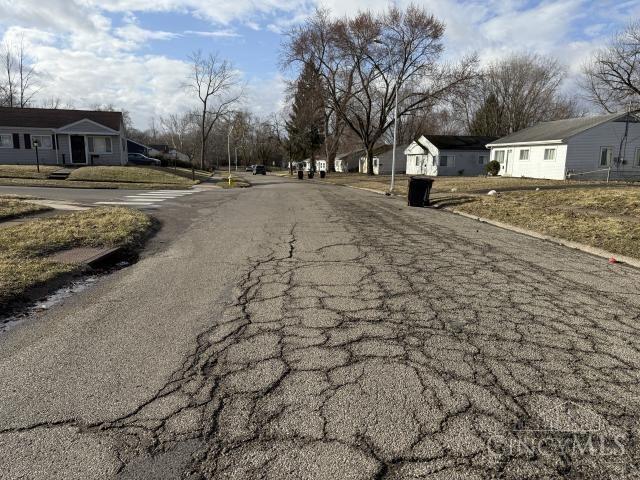 3691 Marlin Avenue, Trotwood, Ohio image 5