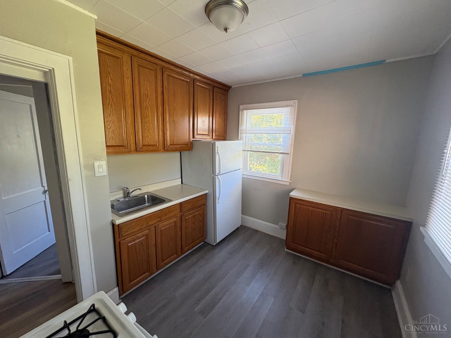 Cincinnati, Ohio 45217, United States, 1 Bedroom Bedrooms, ,1 BathroomBathrooms,Residential,Active,231098