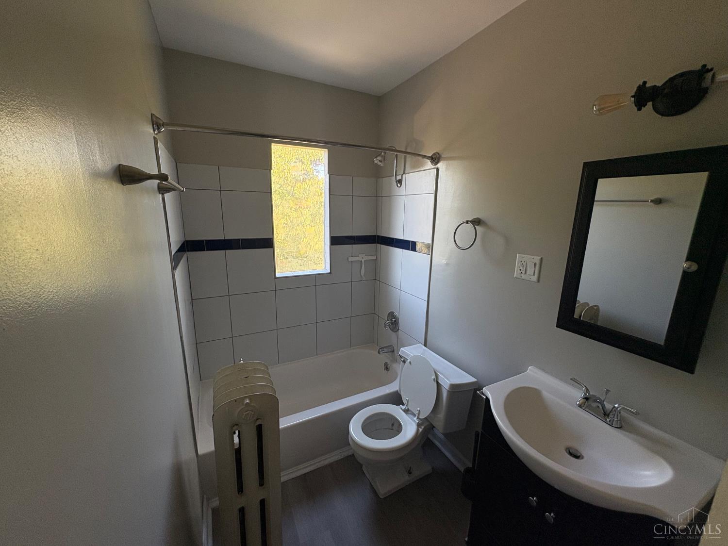 Cincinnati, Ohio 45217, United States, 1 Bedroom Bedrooms, ,1 BathroomBathrooms,Residential,Active,231098