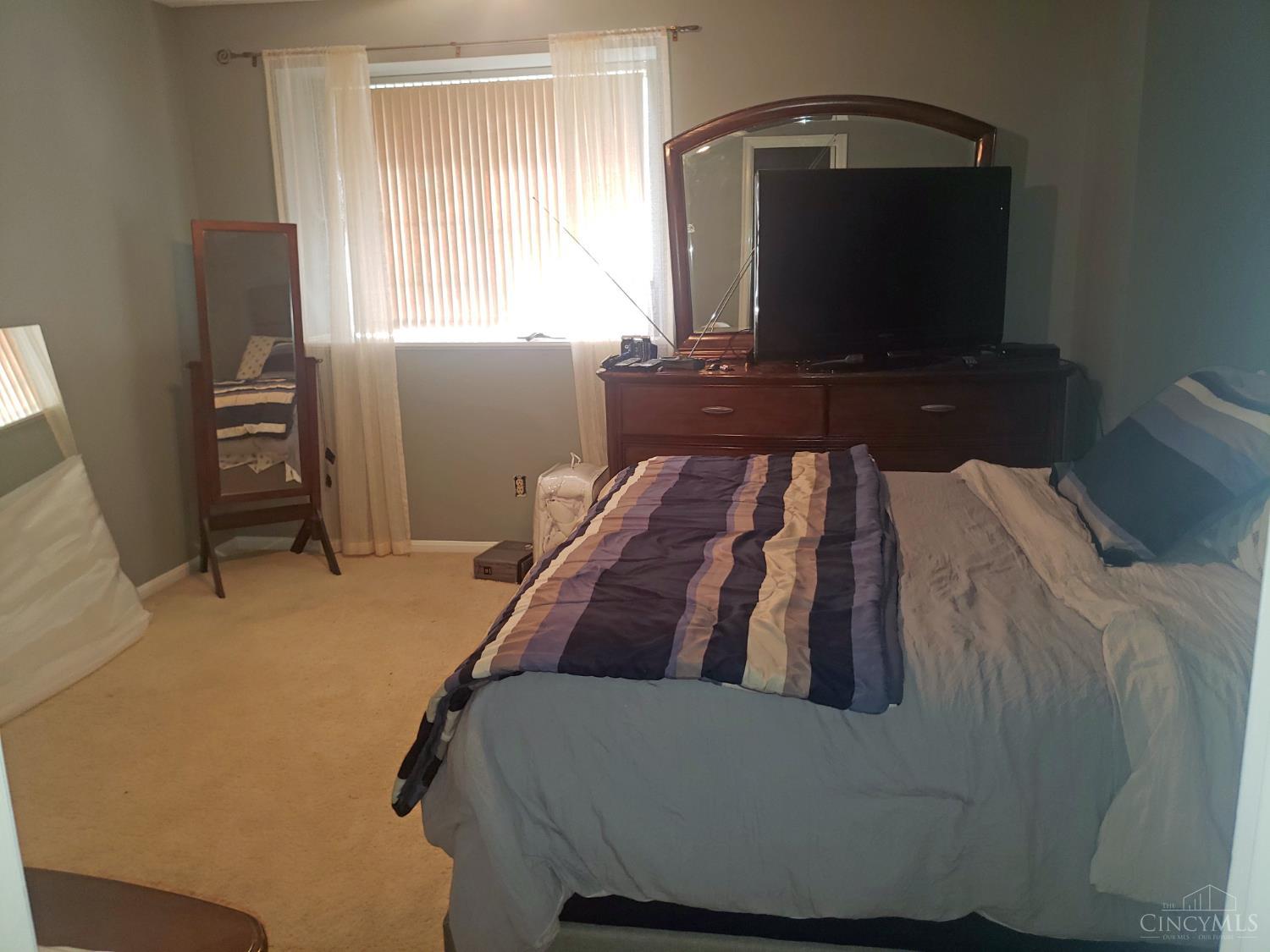 5567 Regimental Place, Cincinnati, Ohio image 12