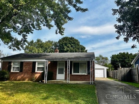 Homes For Sale - 317 Westfield Drive<br/> Wilmington, OH 45177