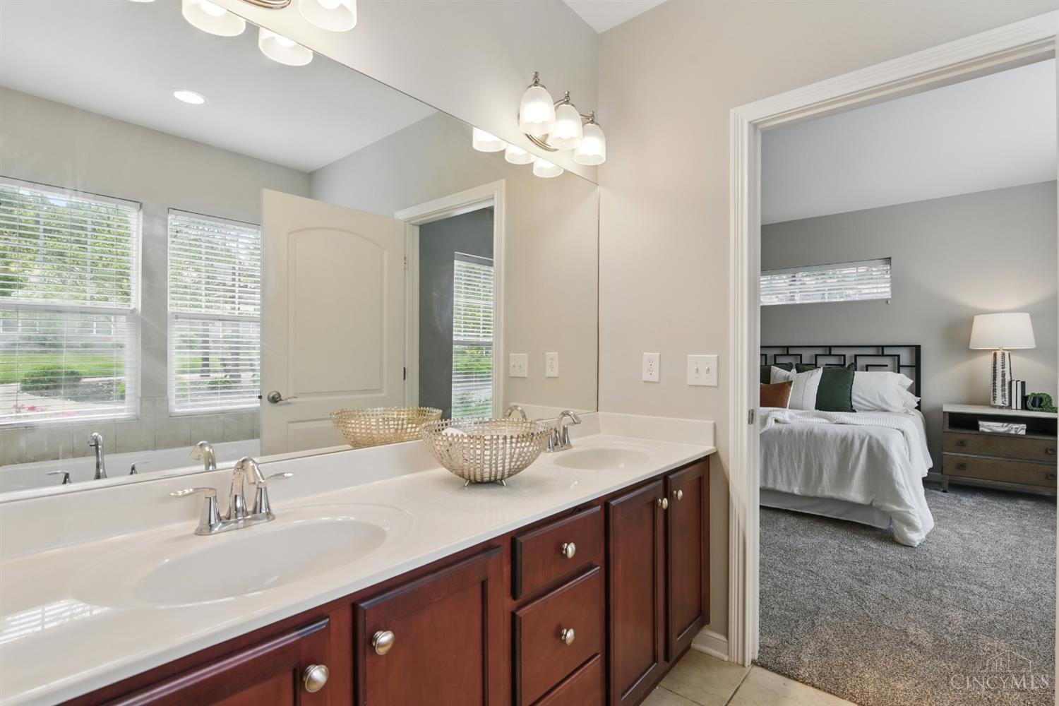 3350 Marburg Square Lane #7B, Cincinnati, Ohio image 16