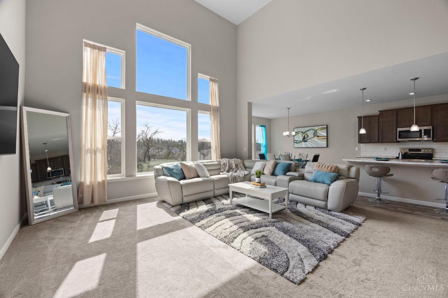 6983 Daybreak Drive, Colerain Twp, Ohio image 18