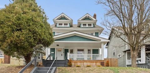 Photo of 1942 Hewitt Avenue, Cincinnati, OH 45207 (MLS # 1867636)