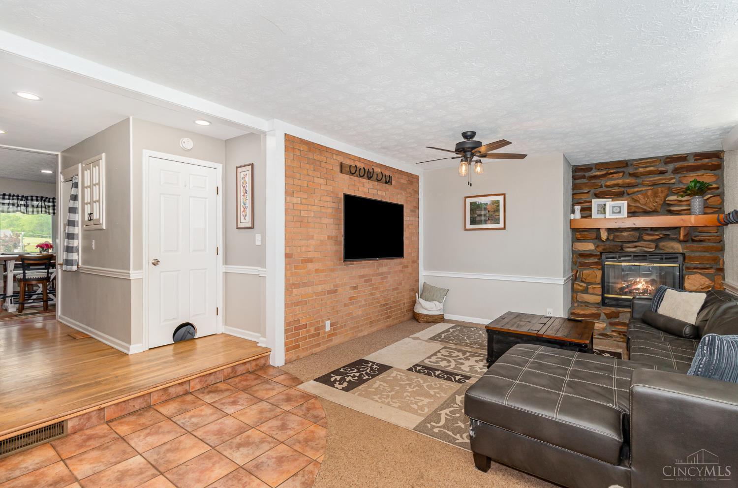 5891 Snyder Road, Green Township, Ohio image 4