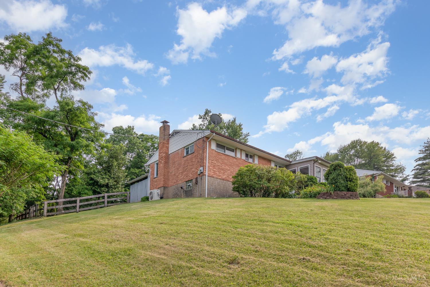 5891 Snyder Road, Green Township, Ohio image 37