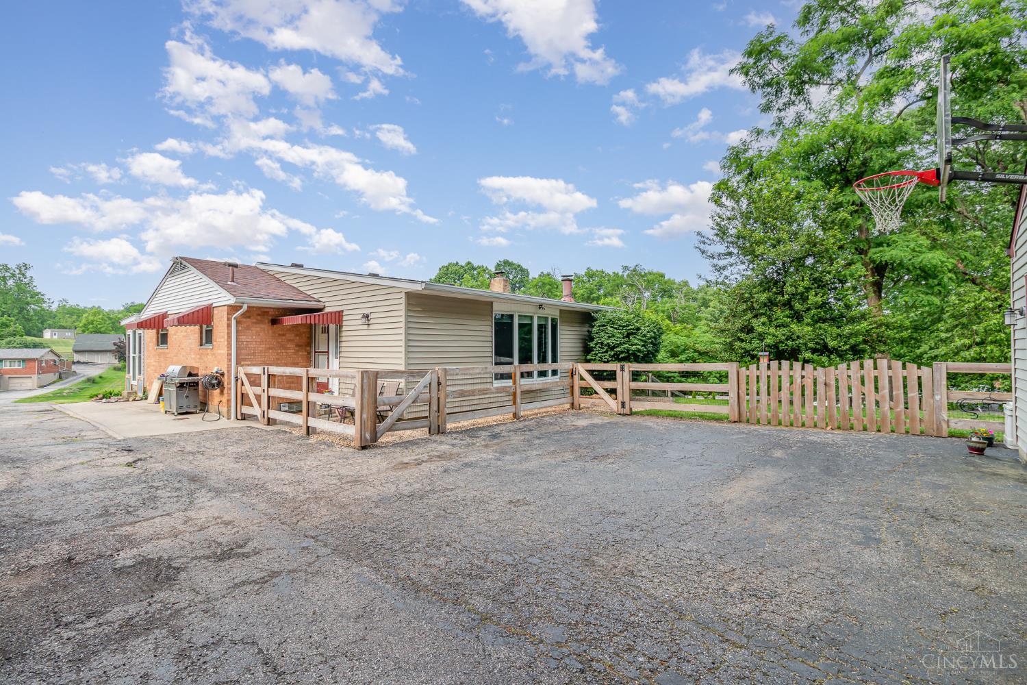 5891 Snyder Road, Green Township, Ohio image 33