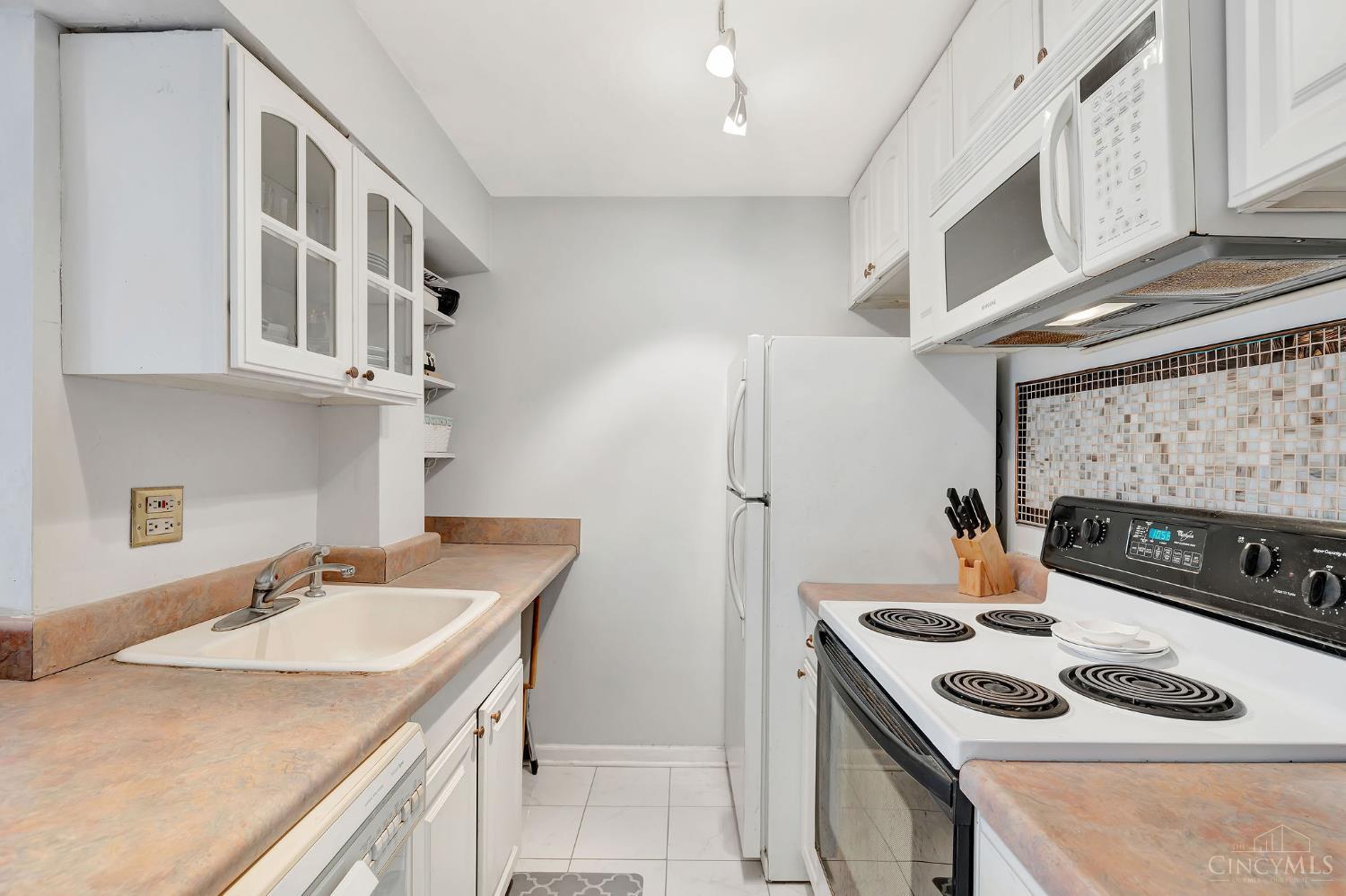 1815 William Howard Taft Road 501