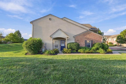 Photo of 5786 Bayswater Drive, Mason, OH 45040 (MLS # 1893832)