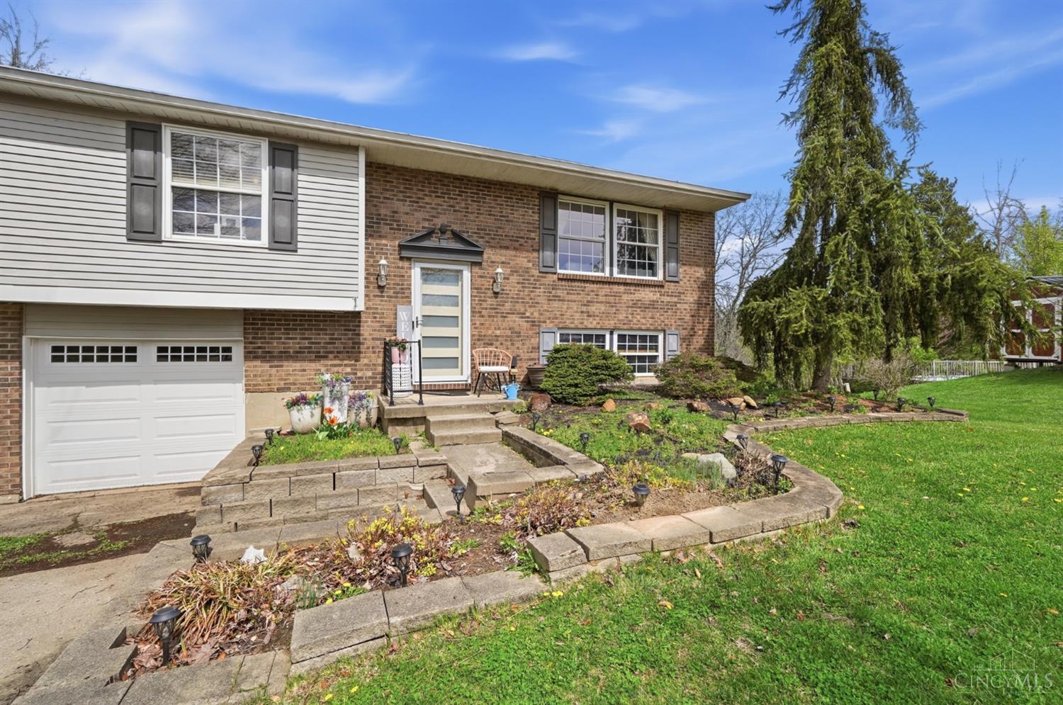 5942 Cedaridge Drive