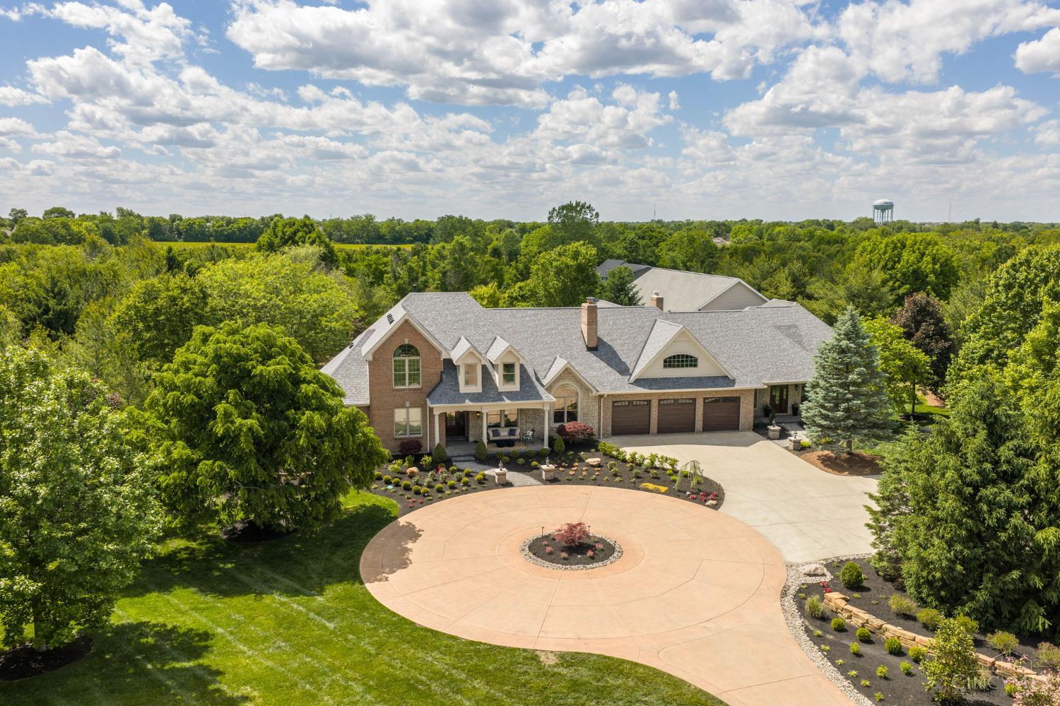4389 N Mason Montgomery Road
