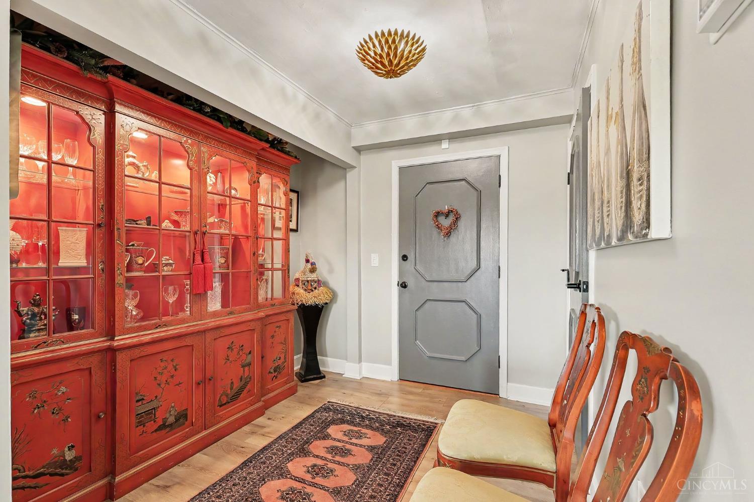 880 Rue De La Paix T24