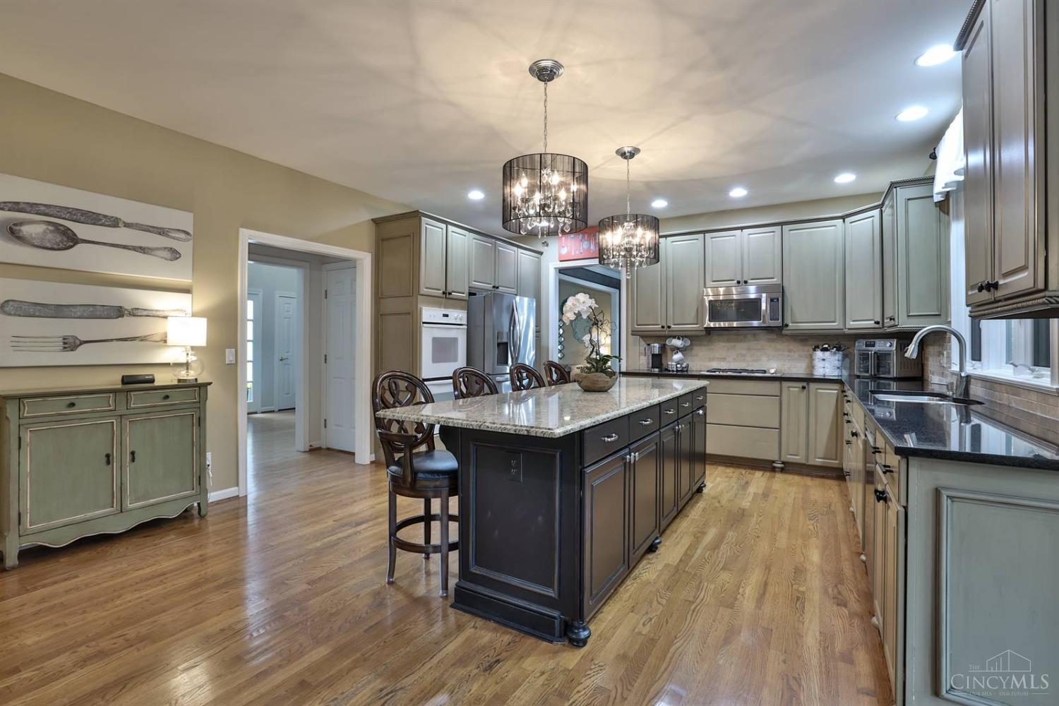 6890 Sweetfarm Lane, Goshen Twp, Ohio image 11