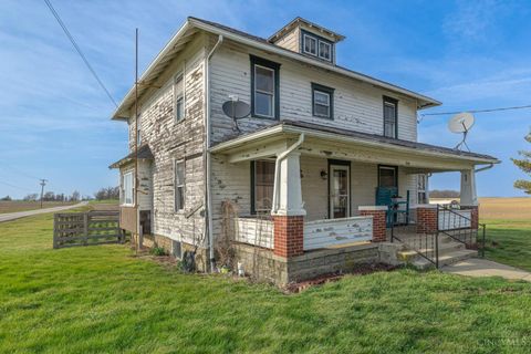 Homes For Sale - 641 Luttrell Rd<br/> Clinton County, Sabina, OH 45169