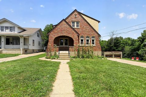Photo of 4860 Prosperity Place, Cincinnati, OH 45238 (MLS # 1886914)