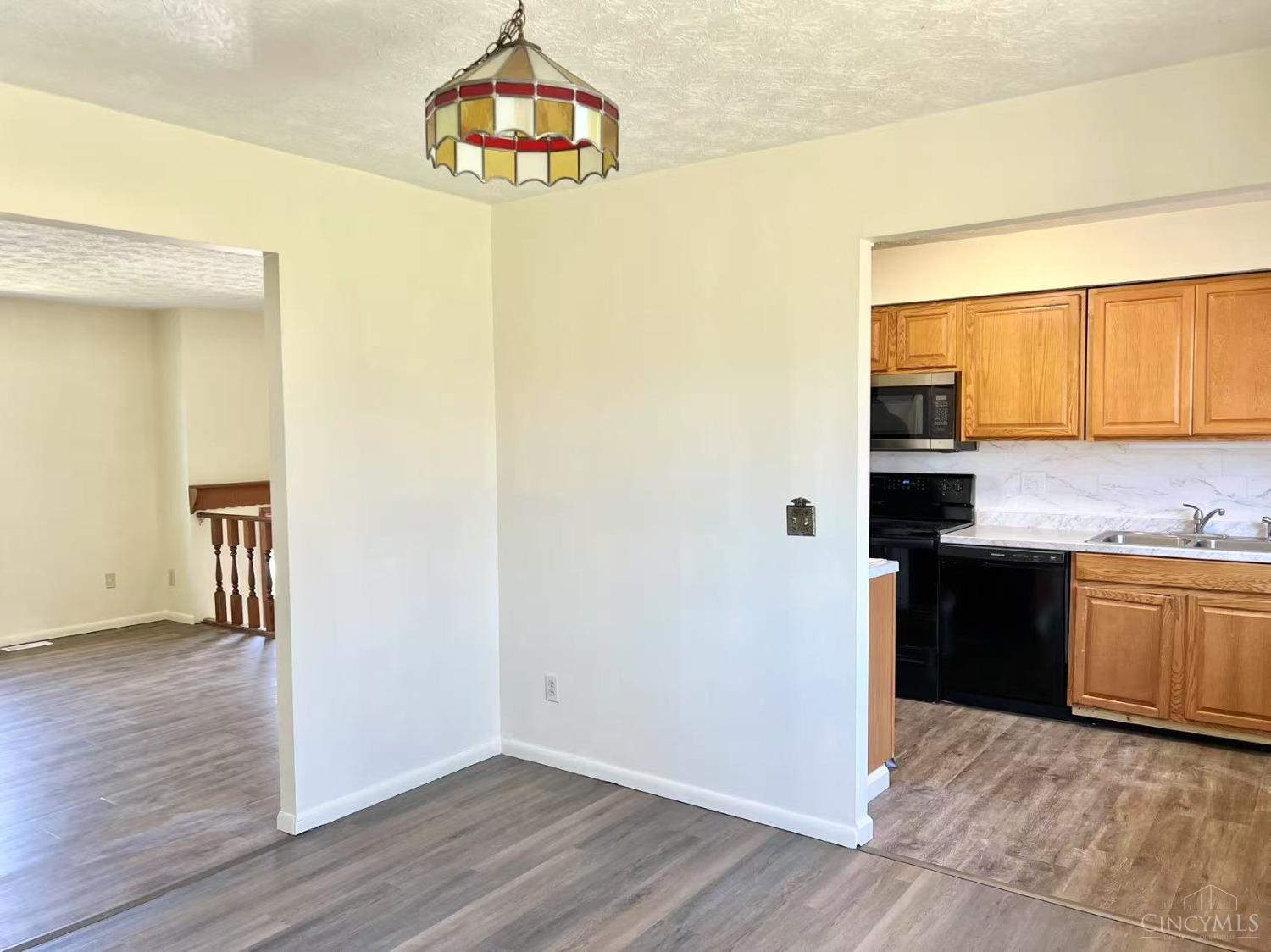11578 Norbourne Drive, Forest Park, Ohio image 27