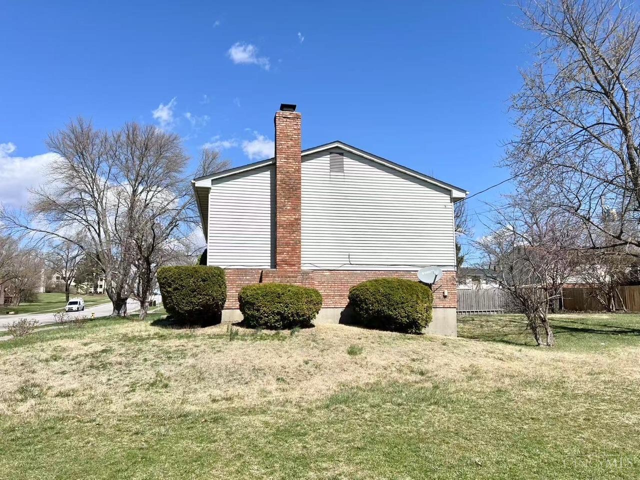 11578 Norbourne Drive, Forest Park, Ohio image 3