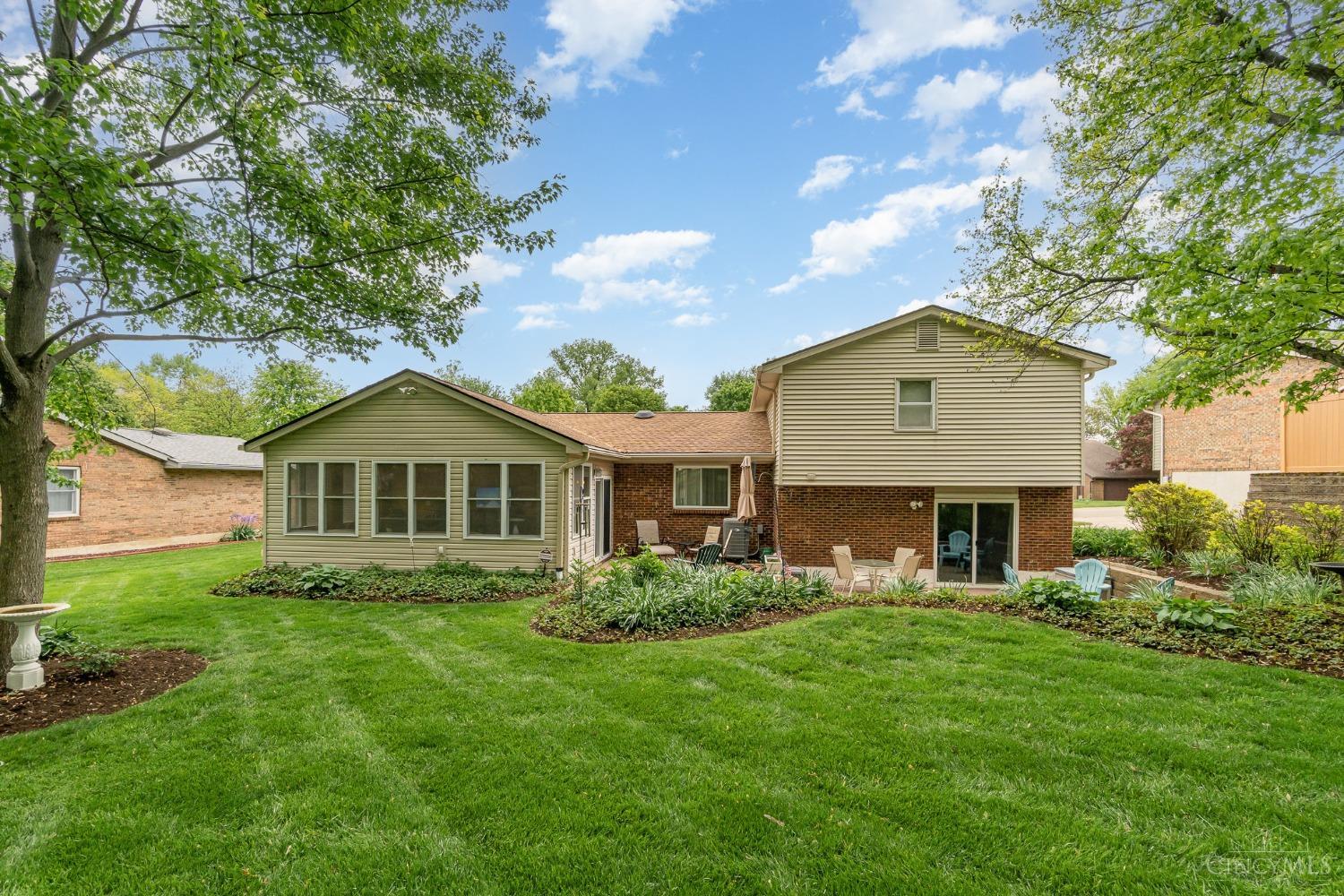 6179 Stonehill Drive, Fairfield, Ohio image 24