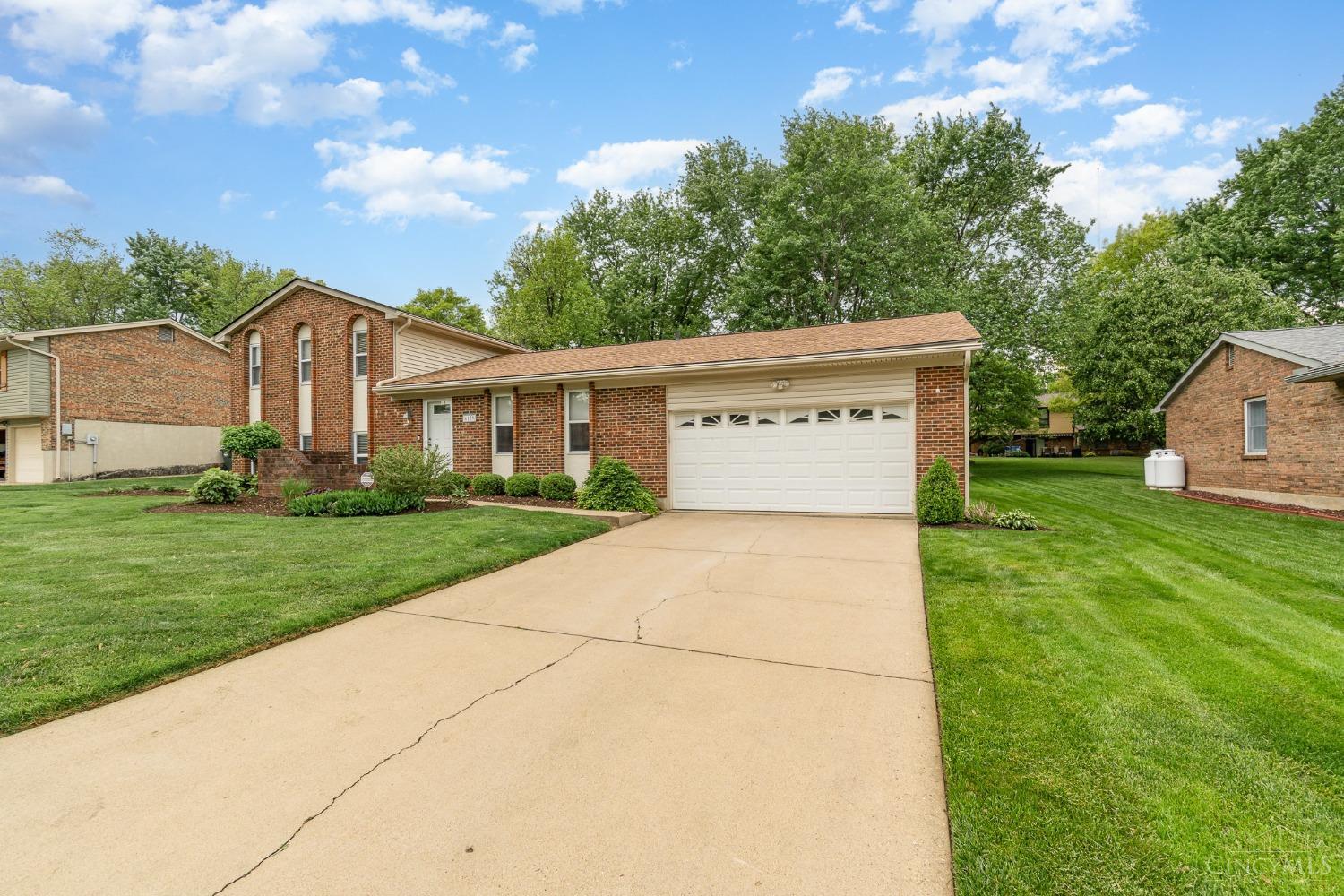 6179 Stonehill Drive, Fairfield, Ohio image 5