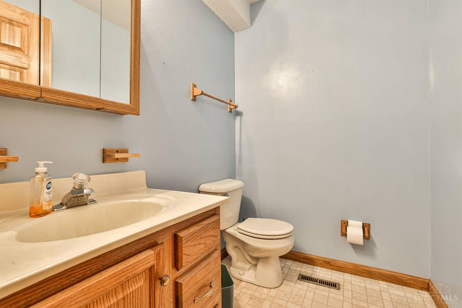 2716 Walnut Ridge Drive, Troy, Ohio image 37