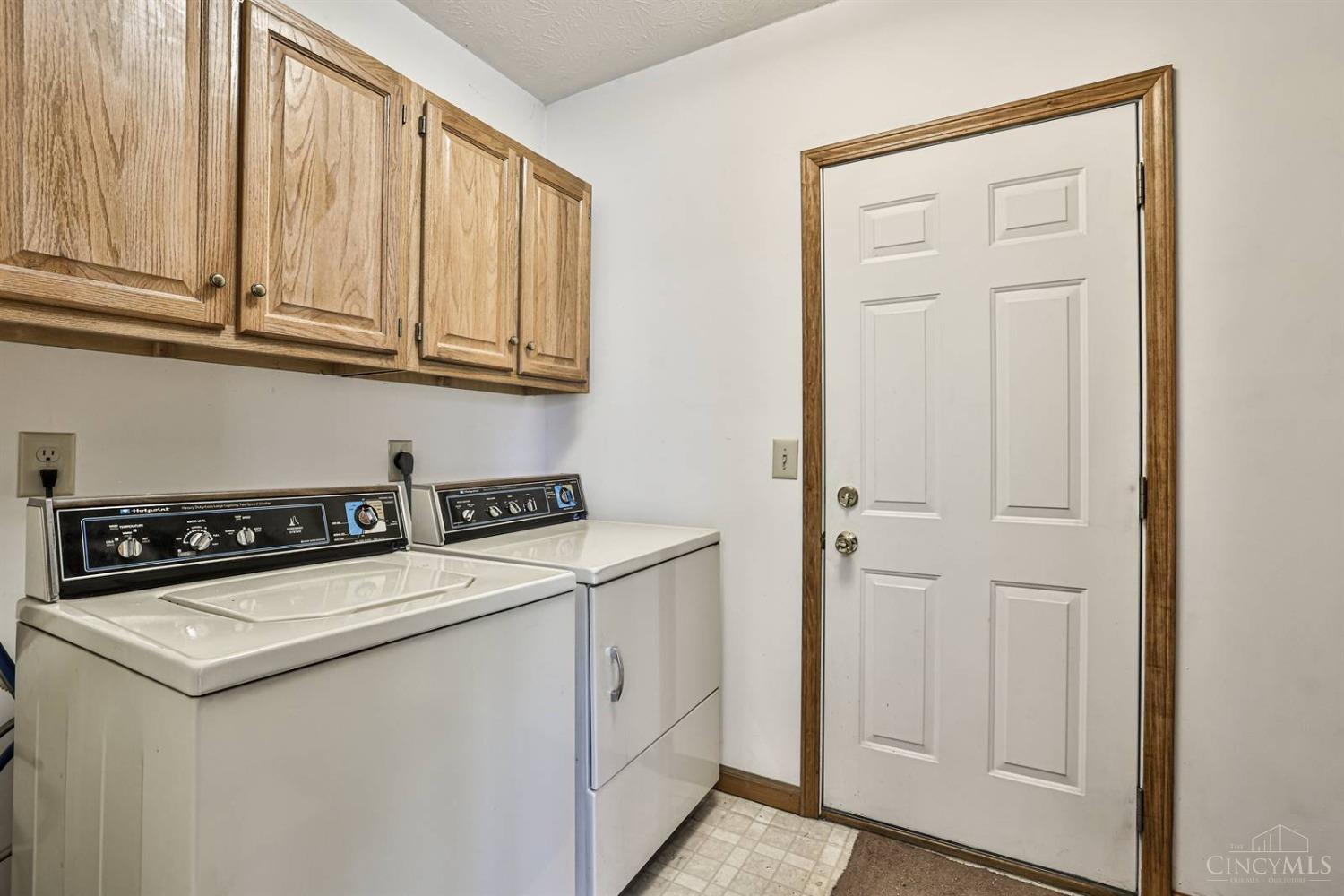 2716 Walnut Ridge Drive, Troy, Ohio image 23