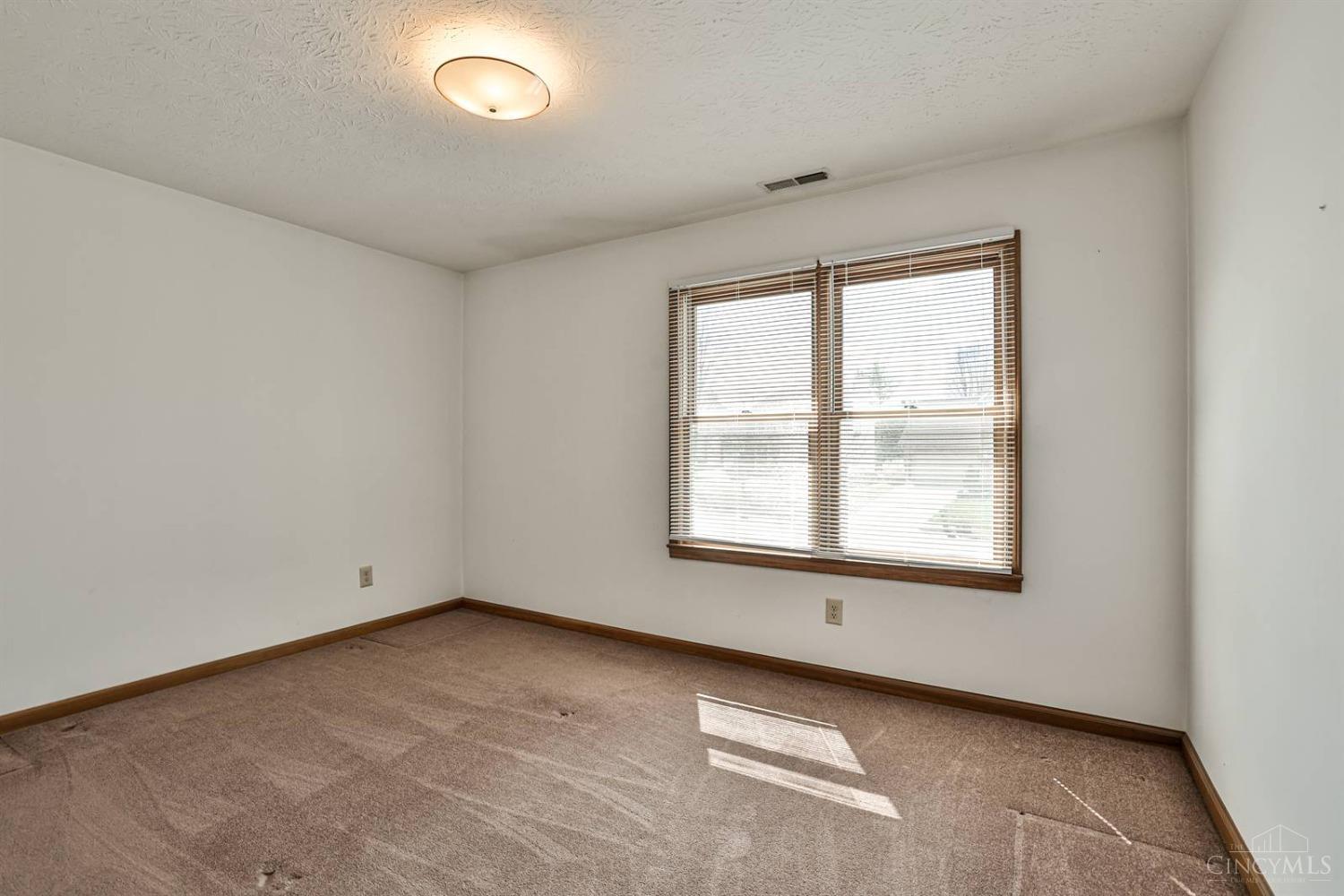 2716 Walnut Ridge Drive, Troy, Ohio image 35