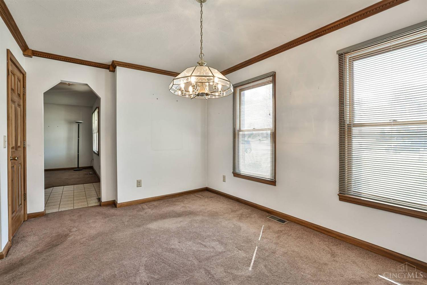 2716 Walnut Ridge Drive, Troy, Ohio image 12