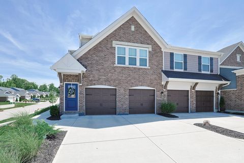 Photo of 691 Tradition Ridge, Union Township, OH 45245 (MLS # 1880975)