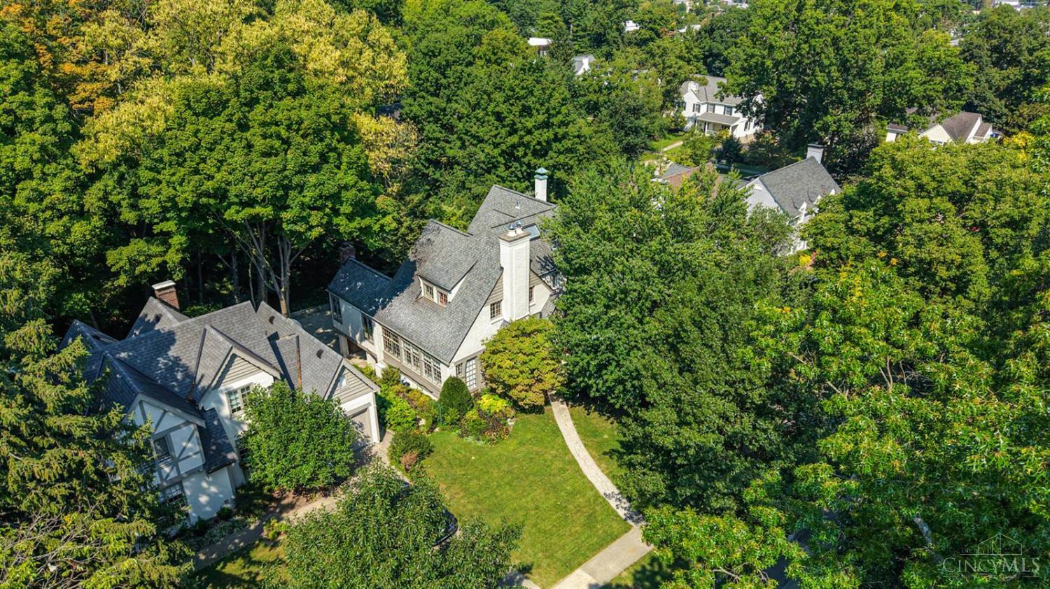 3621 Victoria Lane